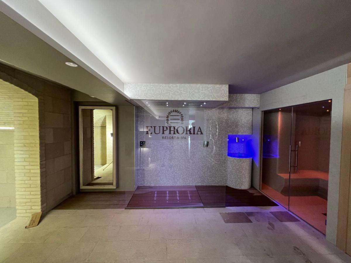 Euphoria Resort Olgiata Екстериор снимка